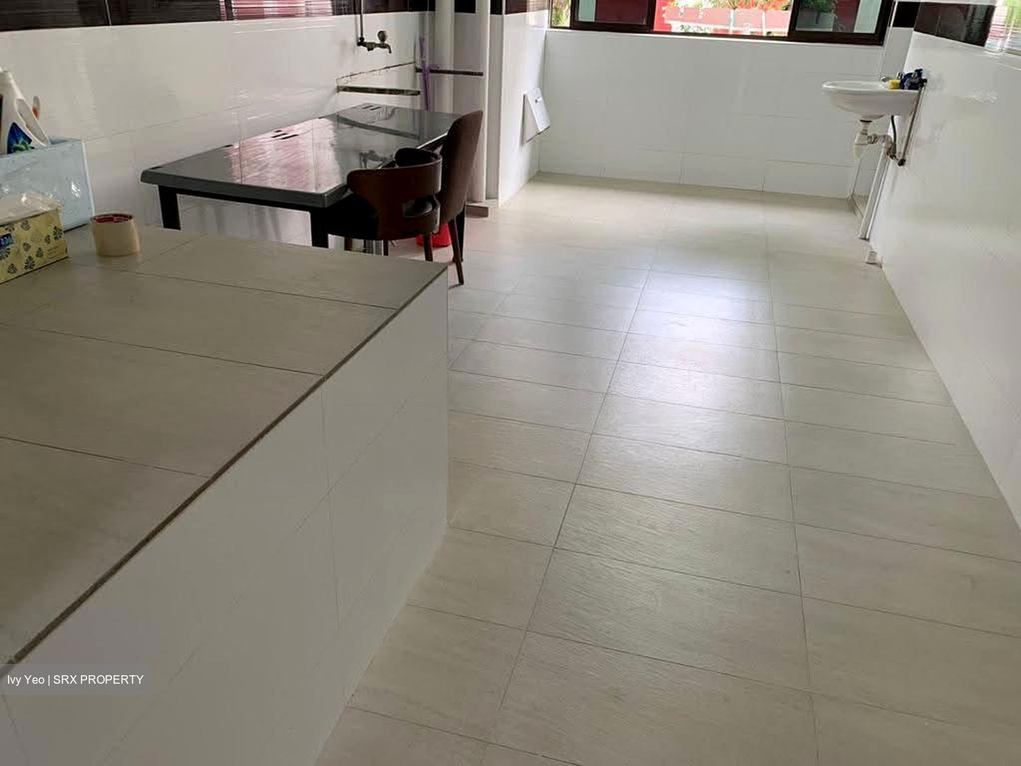 Hougang Avenue 3 (D19), Shop House #563991241